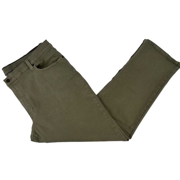 LL Bean Men's BeanFlex Pants 42x32 Loden Green Standard Fit Straight Leg EUC - Picture 6 of 13